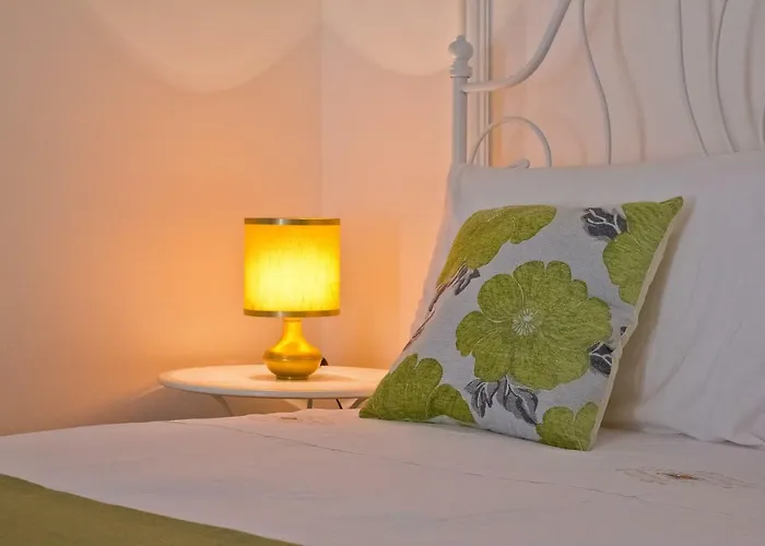 Bed & Breakfast Golden 4*